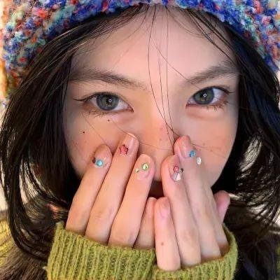 天降女子!～女孩子从2楼…掉了下来!